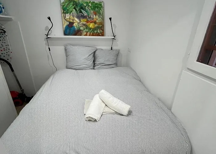 Santa Lucia - Appt Confort Clim & Loggia 2 Mn Apartment *