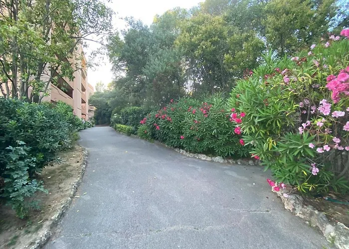 Santa Lucia - Appt Confort Clim & Loggia 2 Mn Apartment Saint-Raphael (Var)