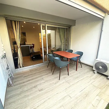 Lägenhet T2 Terrasse Jardin Proche Port Santa Lucia Saint-Raphaël